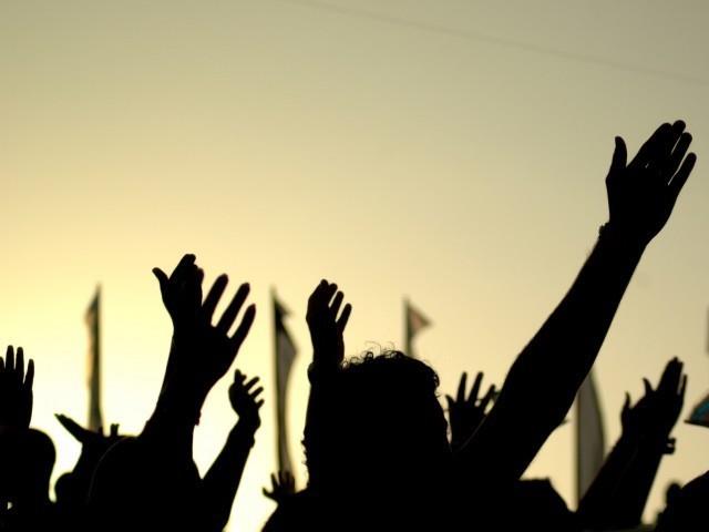 Sonawari residents accuse MLA Akbar Lone of thrashing